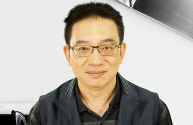 Prof. Huang, Shih-Yi