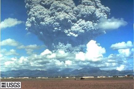 A photograph of the eruption of Mount Pinatubo in 1991 taken from the ground