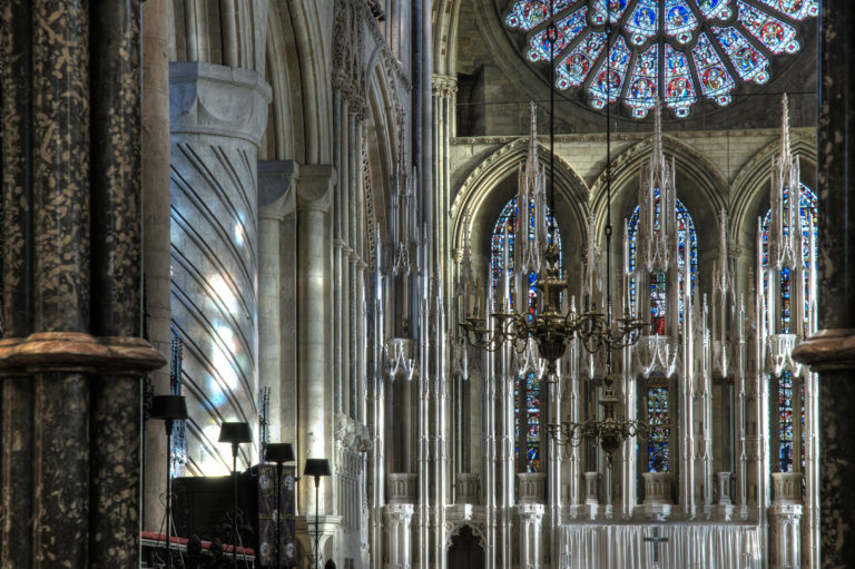 Photo showing the interior of Durham Cathedral