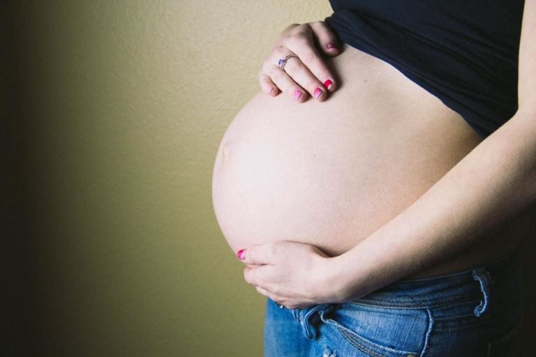 Photo of a pregnant woman's 'bump'