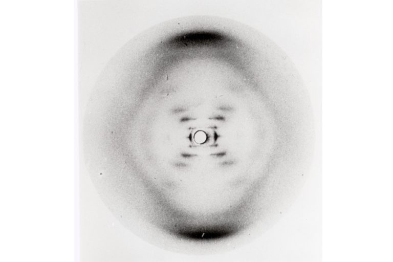 Photograph 51: X-ray diffraction image of the Double Helix