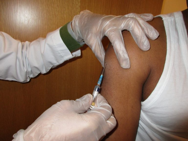 Vaccine given in upper arm_0020.JPG