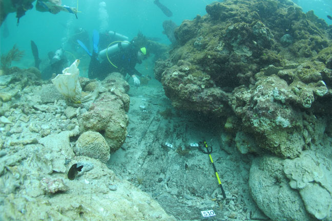 Maritime archaeologists investigating the wreck of Captain Kidd's ship