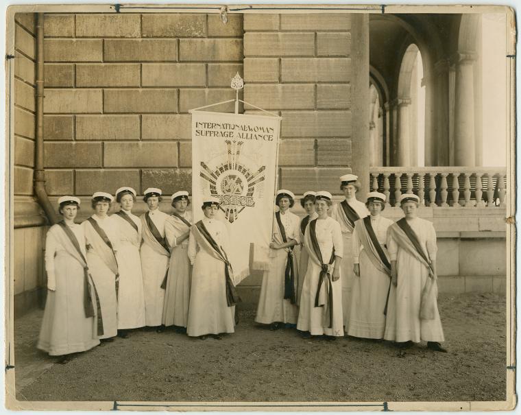 Student pages with the banner ‘International Woman Suffrage Alliance’ at the Congress, Stockholm 1911. New York Public Library Digital Collections