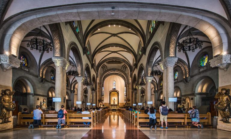 Manila Cathedral interior