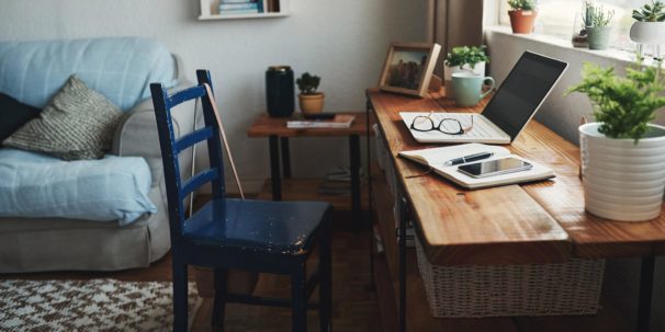 How to Set Up a Home Office - Blog - FutureLearn