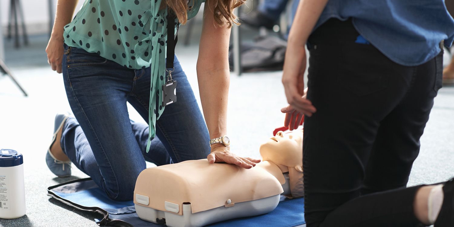 First aid basics: Tips for basic first aid training